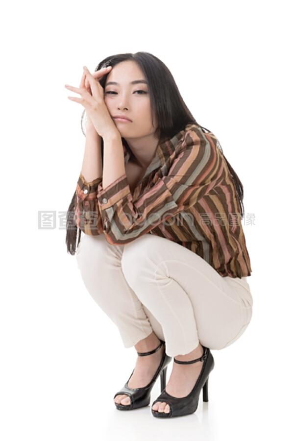 雨伞与手枪 有情趣直播ios版 专题